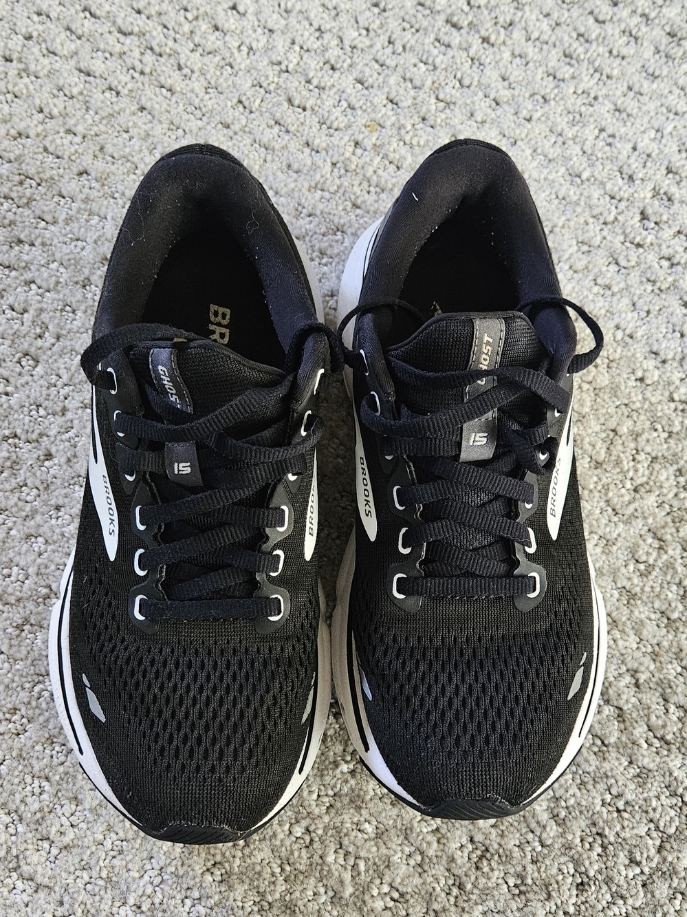 Brooks Black and White Women's Athletic Running Shoes